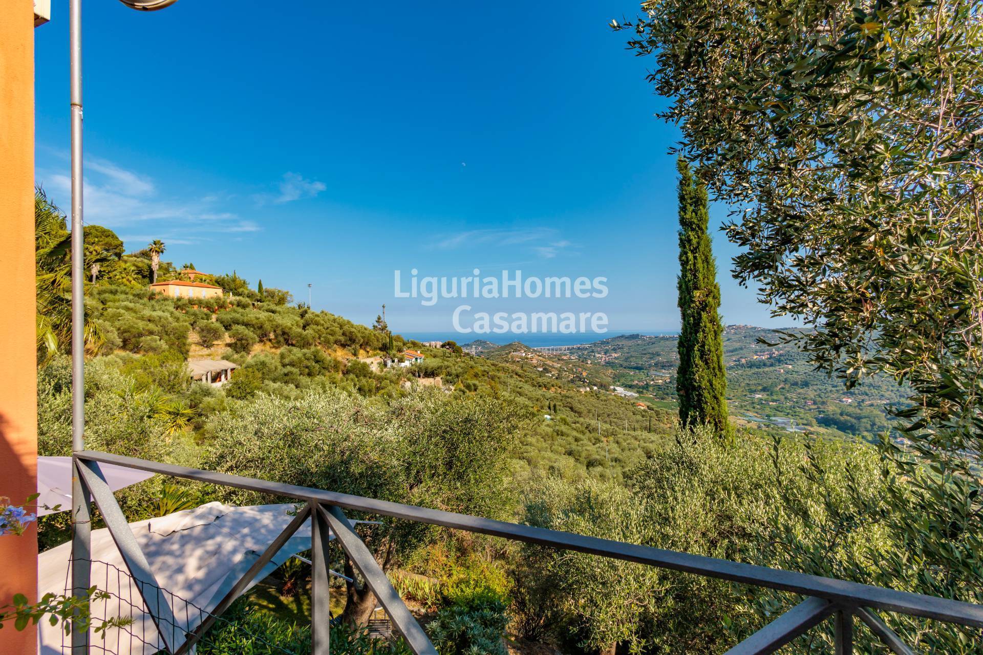 Villa in vendita a Dolcedo