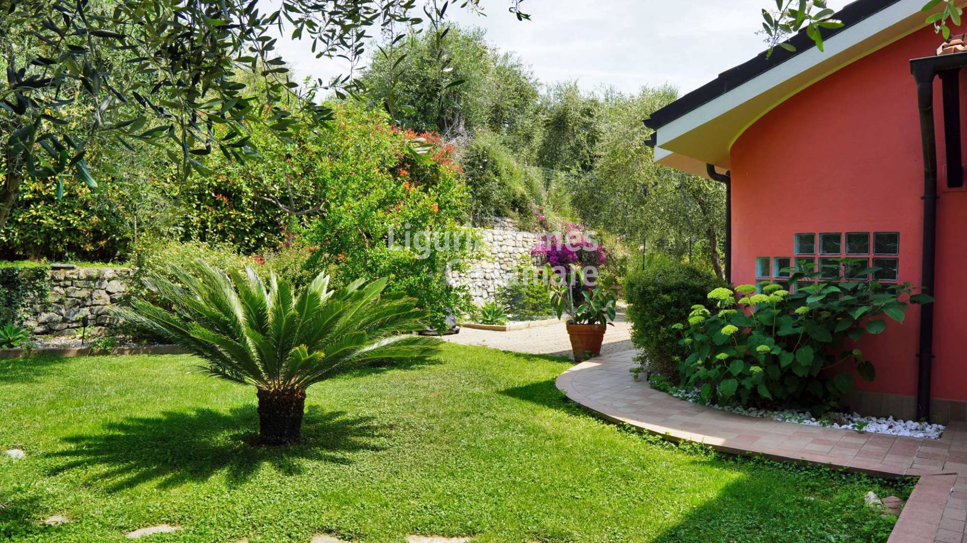 Villa in vendita a Imperia