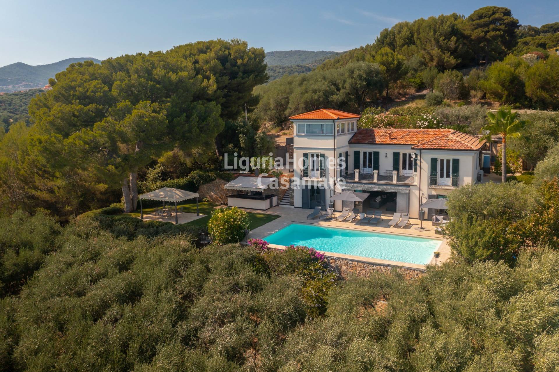 Villa in vendita a Diano Castello