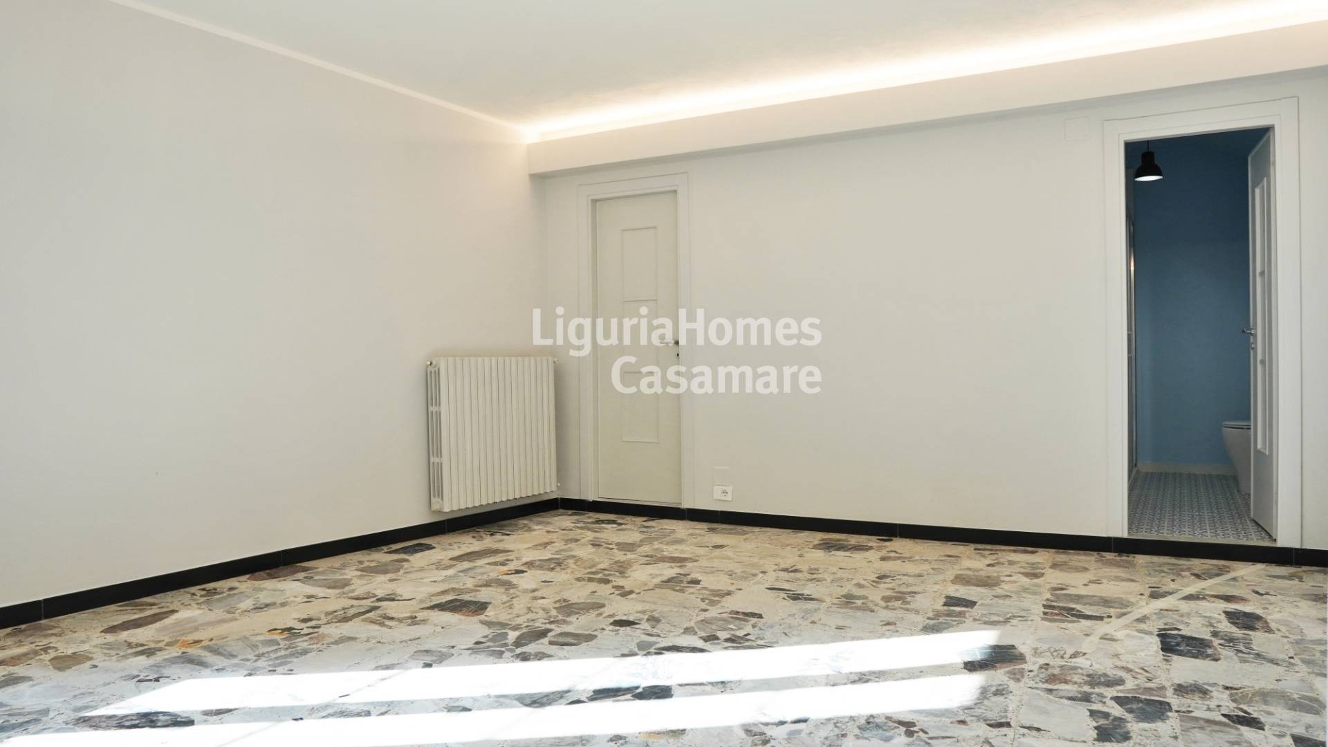 Appartamento in vendita a Dolcedo