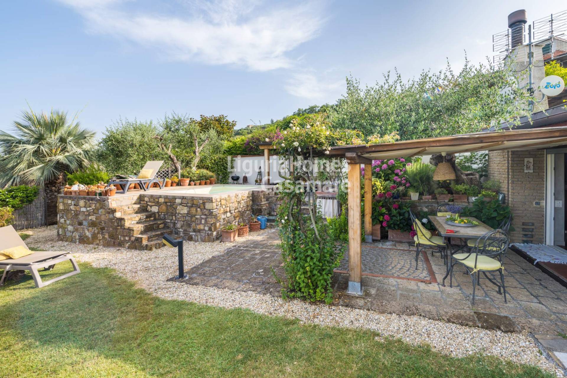 Villa in vendita a Imperia