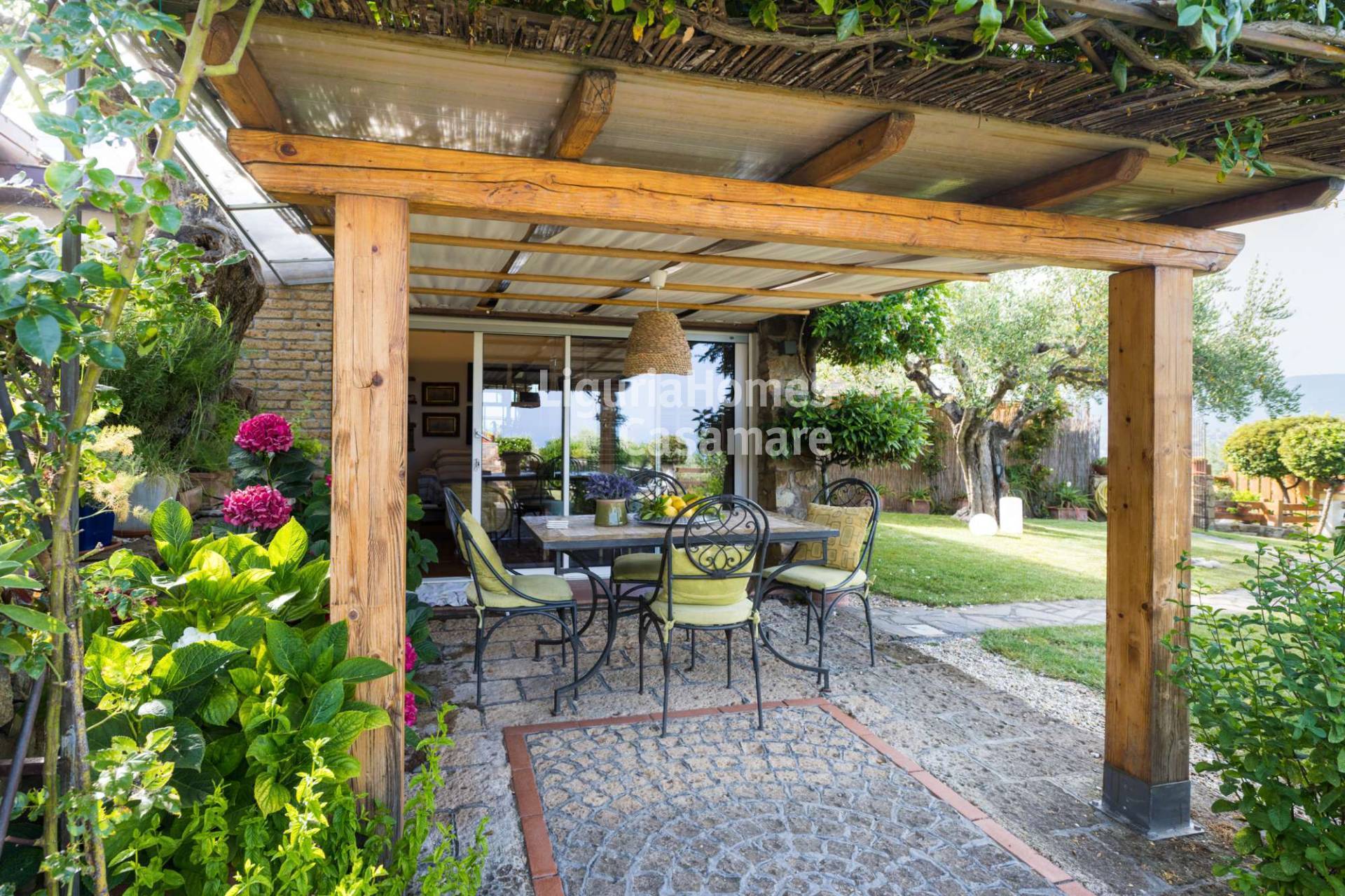 Villa in vendita a Imperia