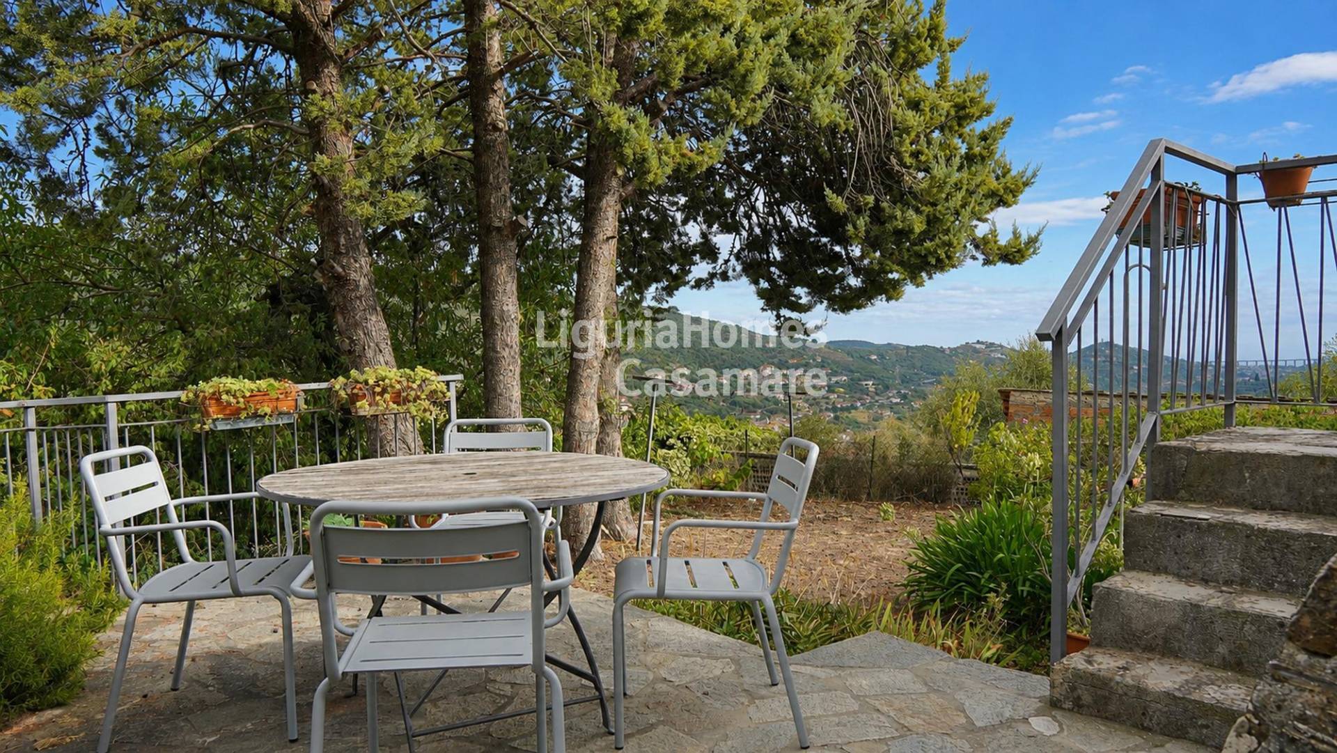 Villa in vendita a Dolcedo