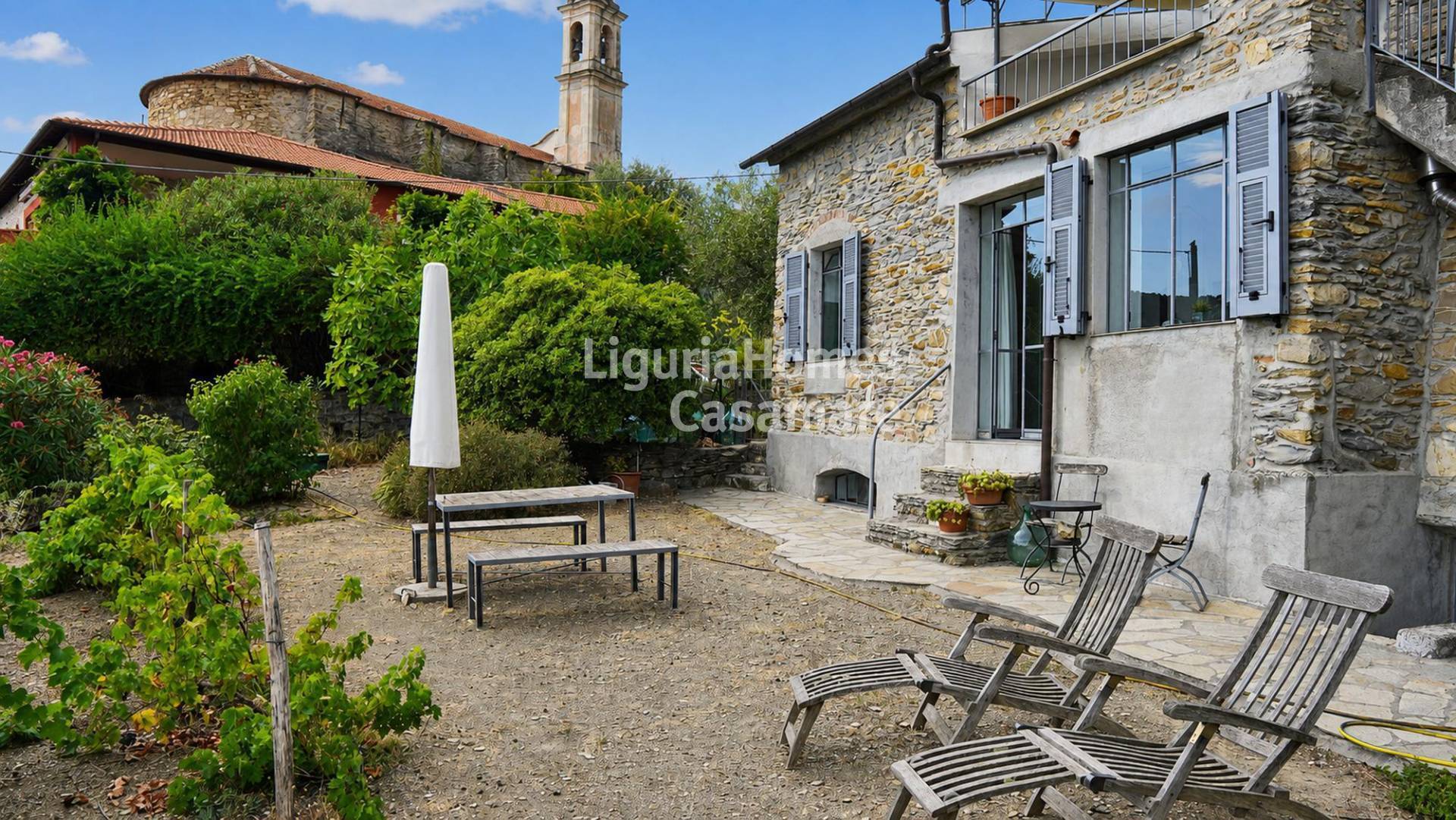 Villa in vendita a Dolcedo