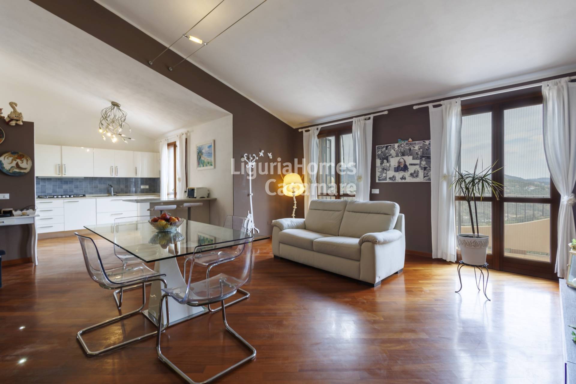 Villa in vendita a Imperia