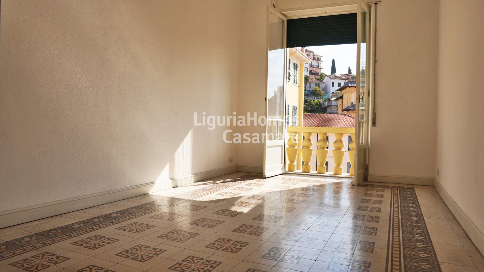 Appartamento in vendita a Imperia