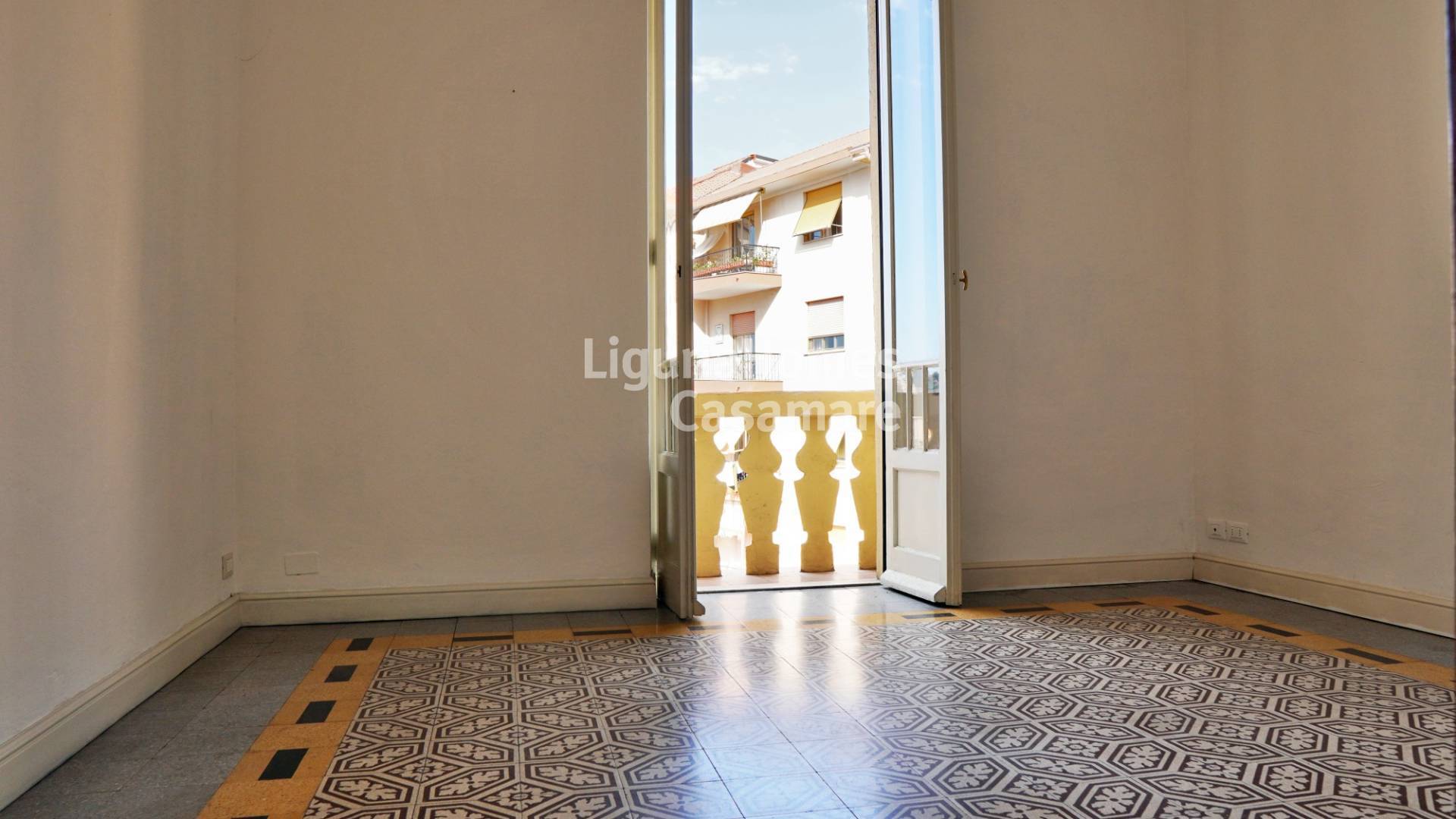 Appartamento in vendita a Imperia
