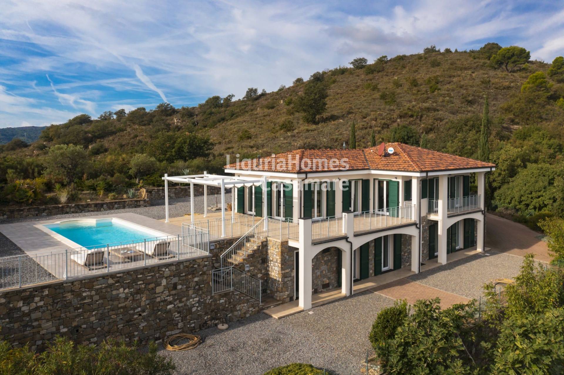 Villa in vendita a Dolcedo