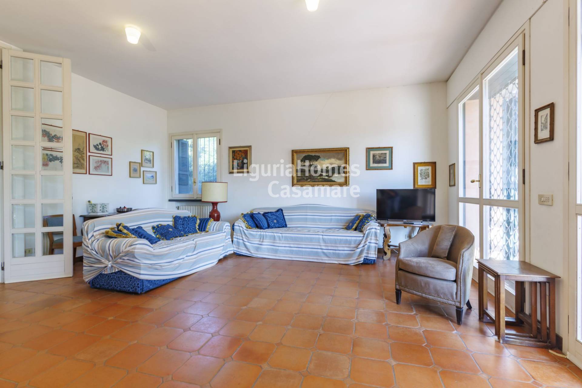 Villa in vendita a Diano Castello
