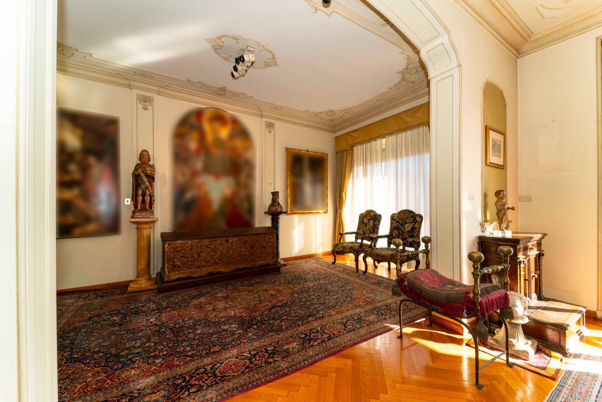 4 o pi locali in vendita a Torino, Crocetta