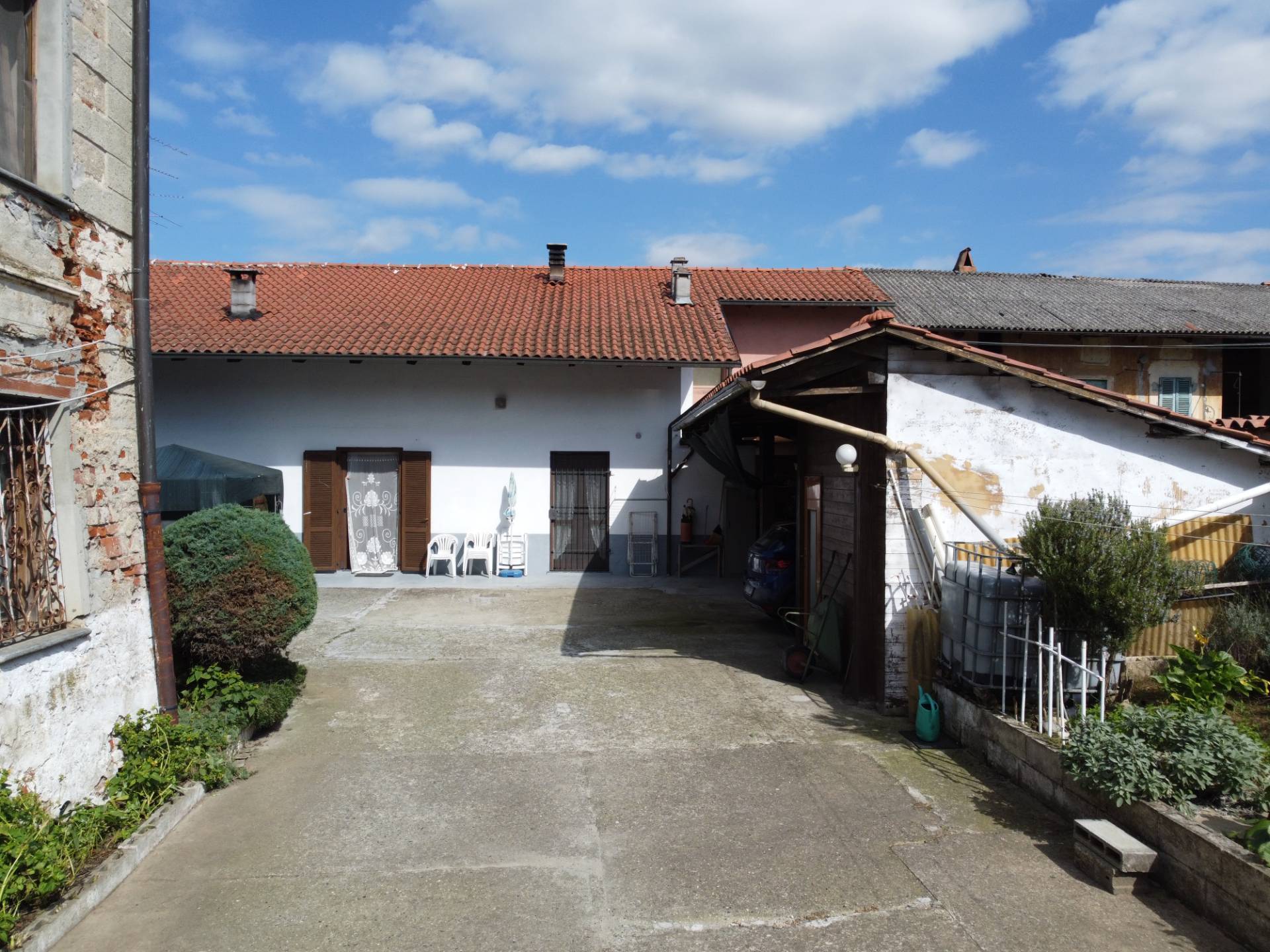 Casa indipendente in vendita a Tronzano Vercellese