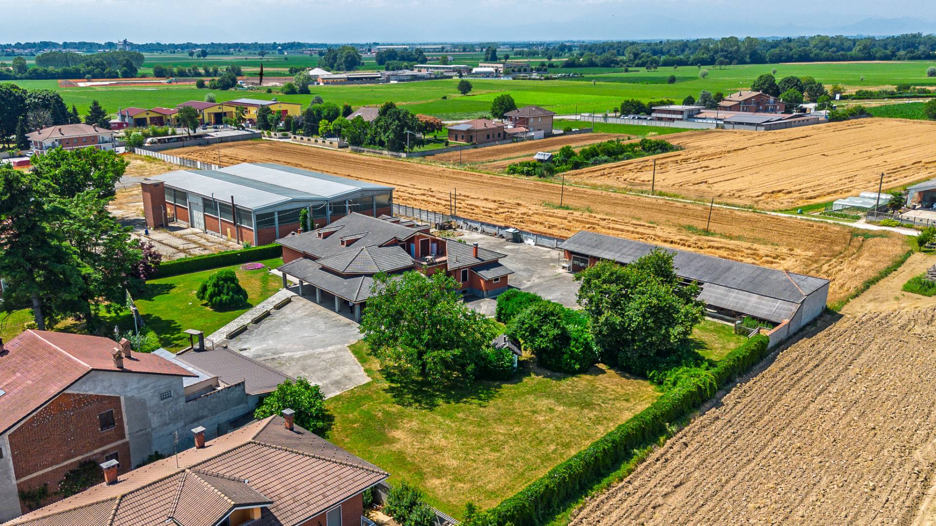 Villa bifamiliare in vendita a Caramagna Piemonte