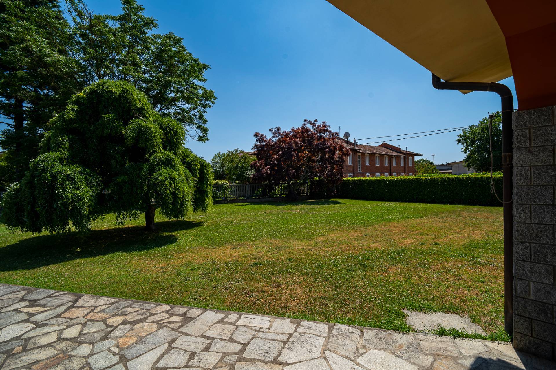 Villa bifamiliare in vendita a Caramagna Piemonte