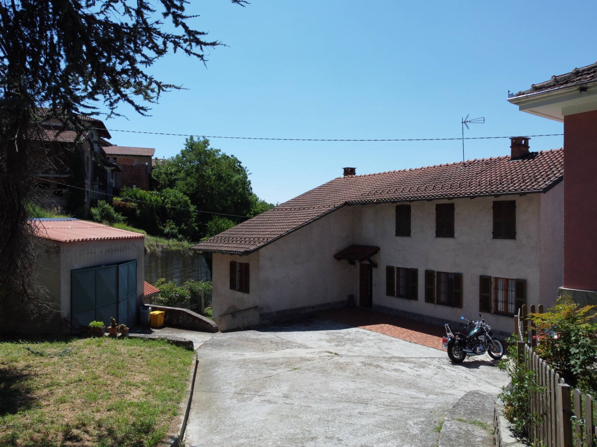 Casa indipendente in vendita a Montechiaro d'Asti