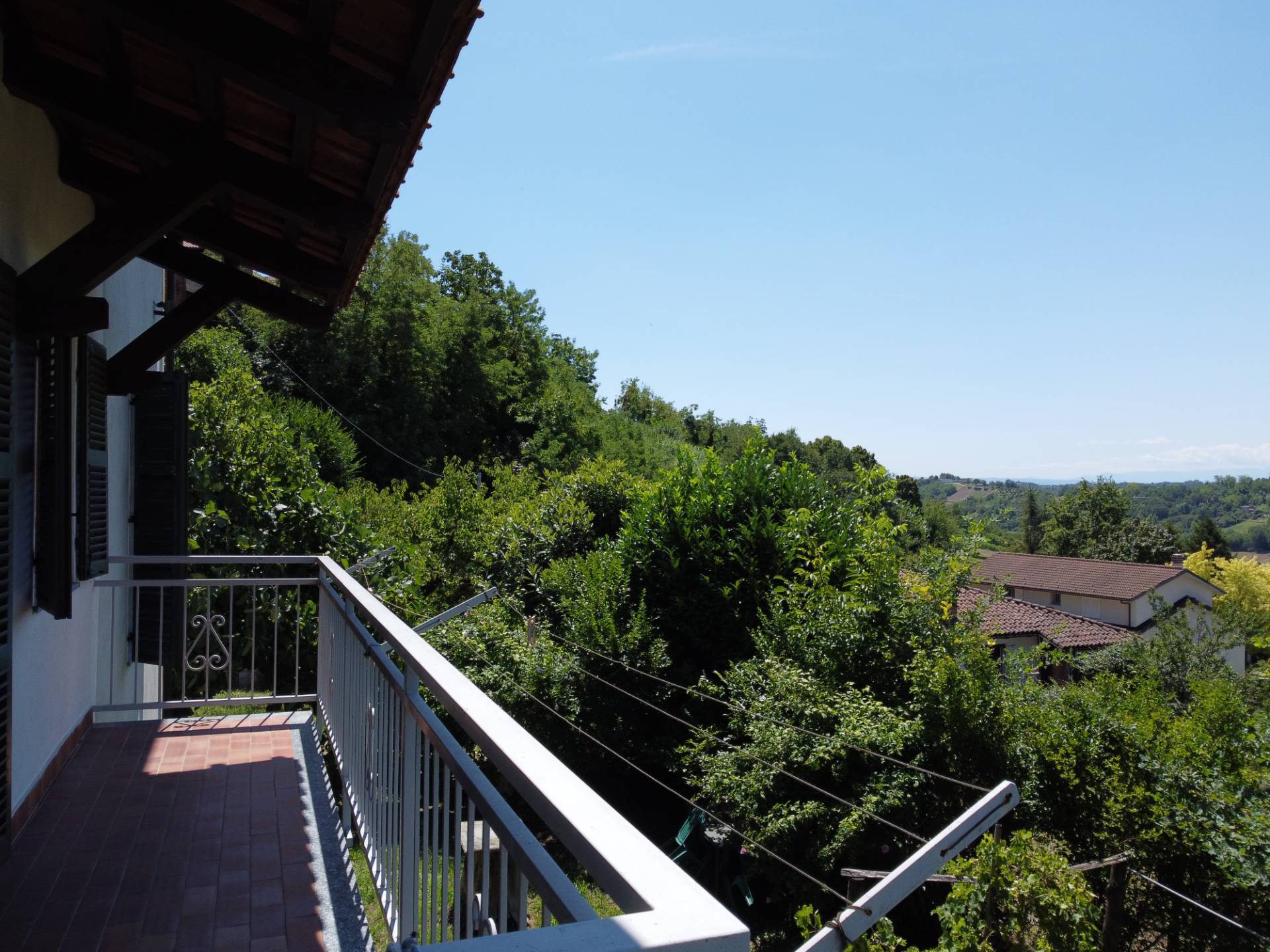 Casa indipendente in vendita a Montechiaro d'Asti