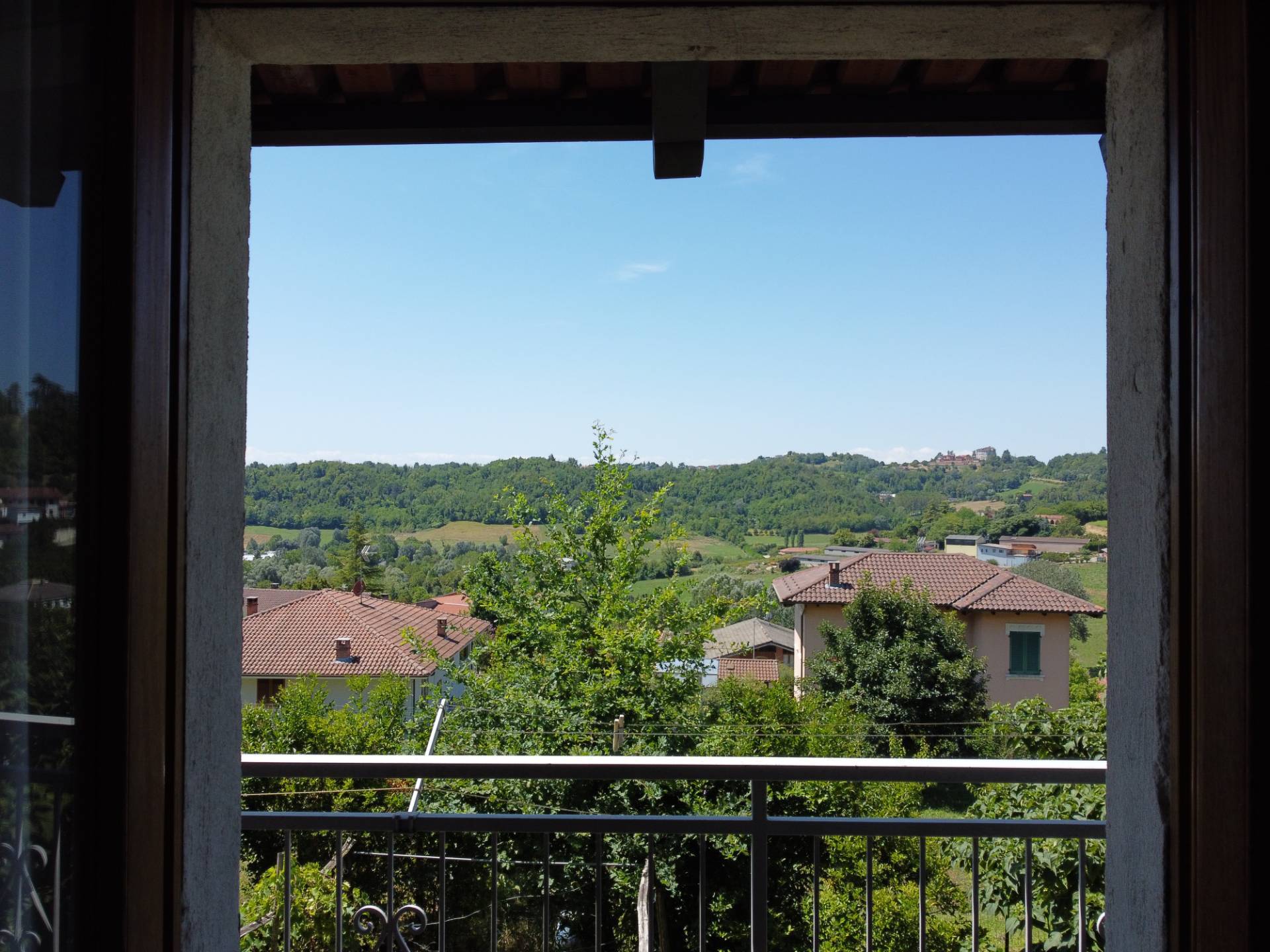 Casa indipendente in vendita a Montechiaro d'Asti