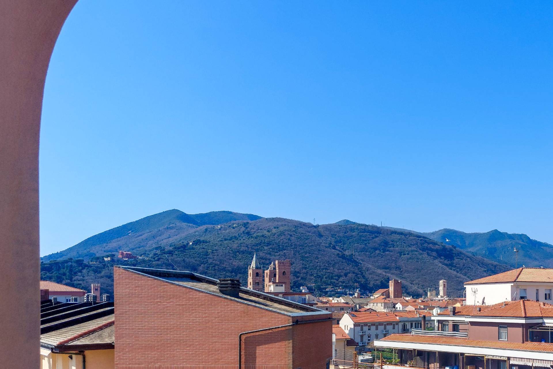 Appartamento in vendita a Albenga