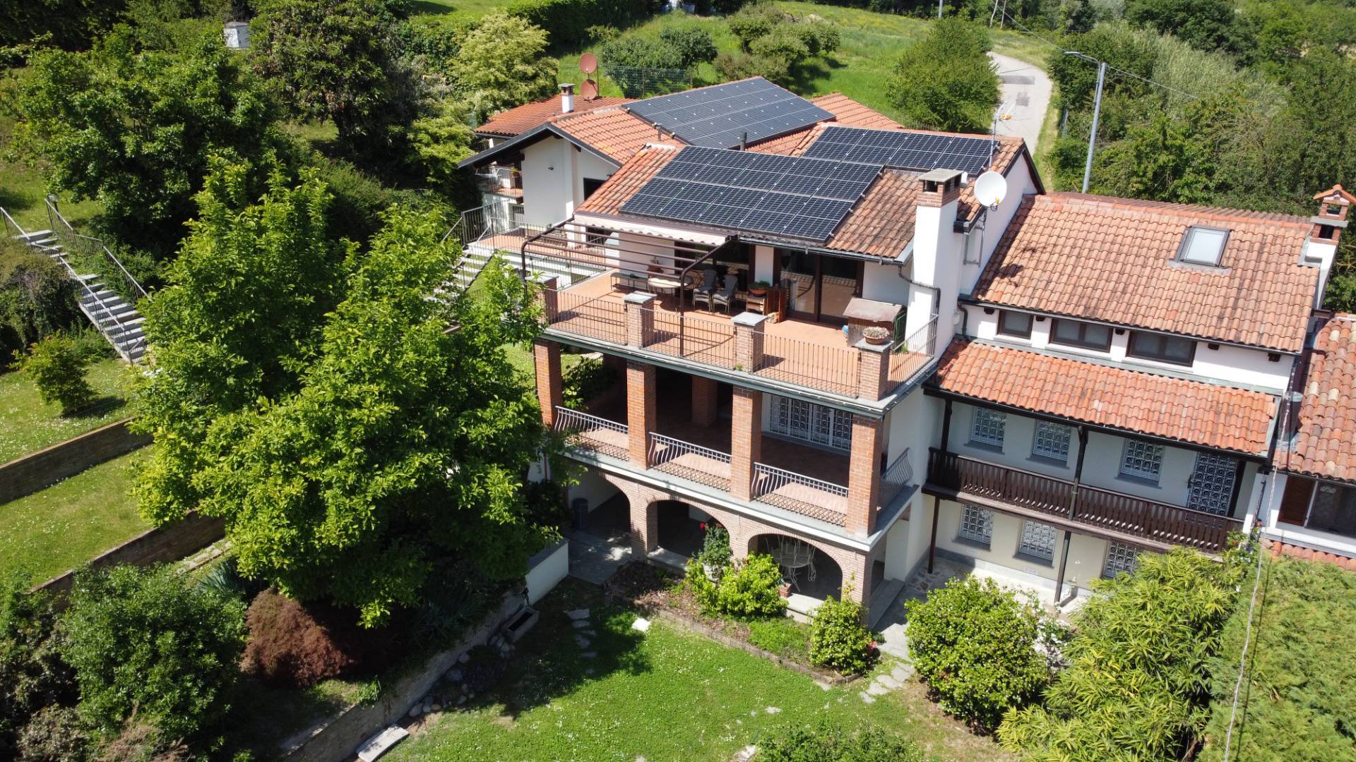 Villa bifamiliare in vendita a Pavarolo