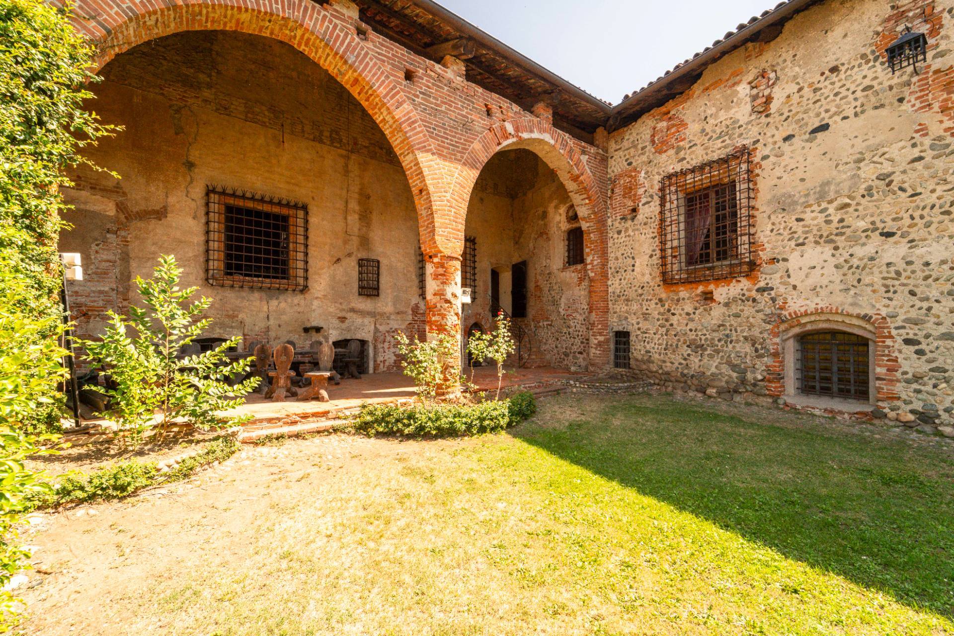 Castello in vendita a Moncrivello