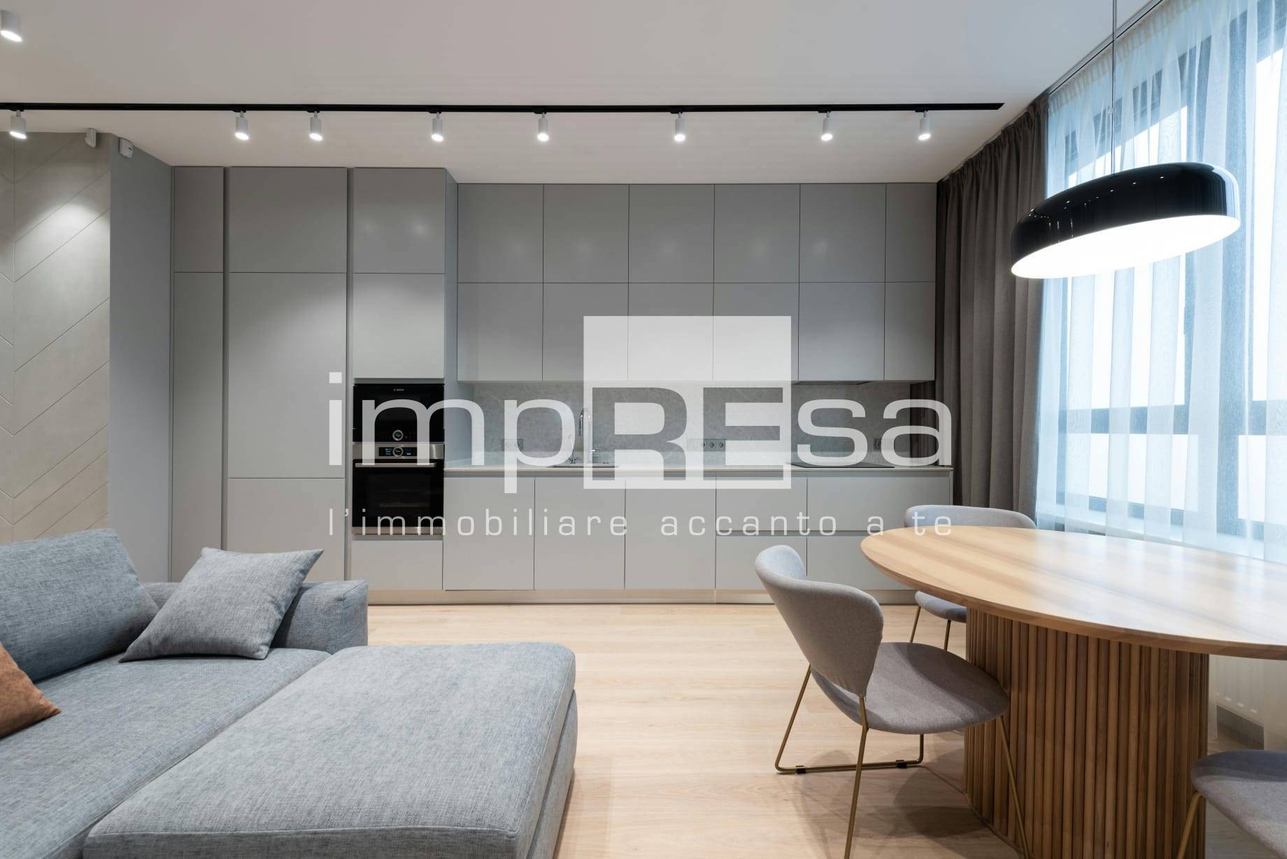 Appartamento in vendita a Pordenone, Centro