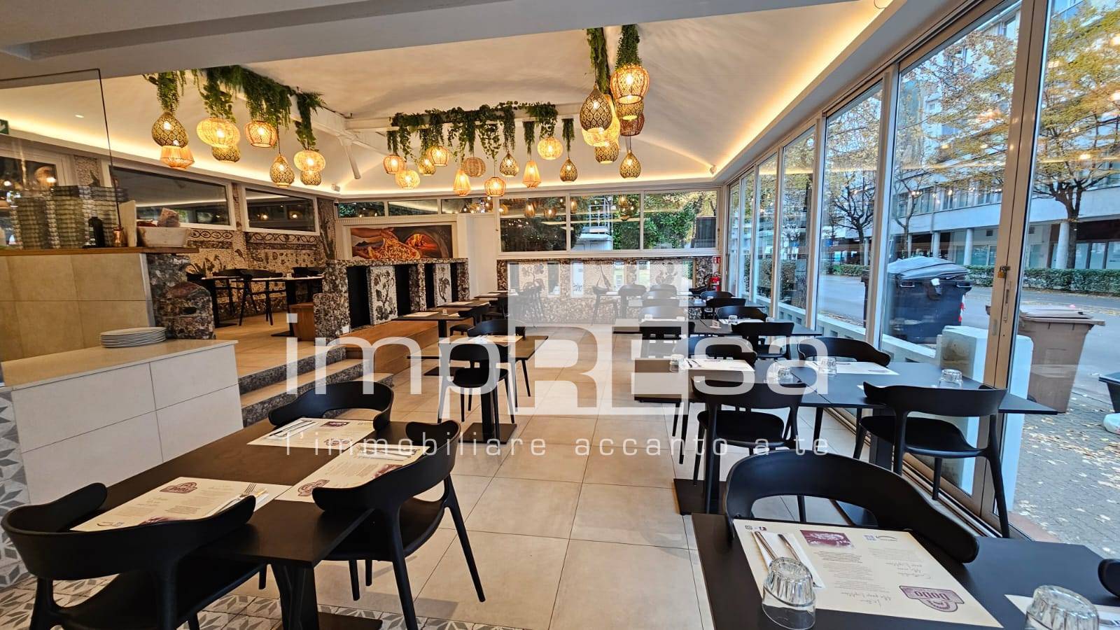 Pizzeria in vendita a Pordenone, Centro