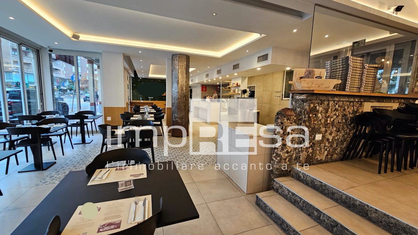 Pizzeria in vendita a Pordenone, Centro