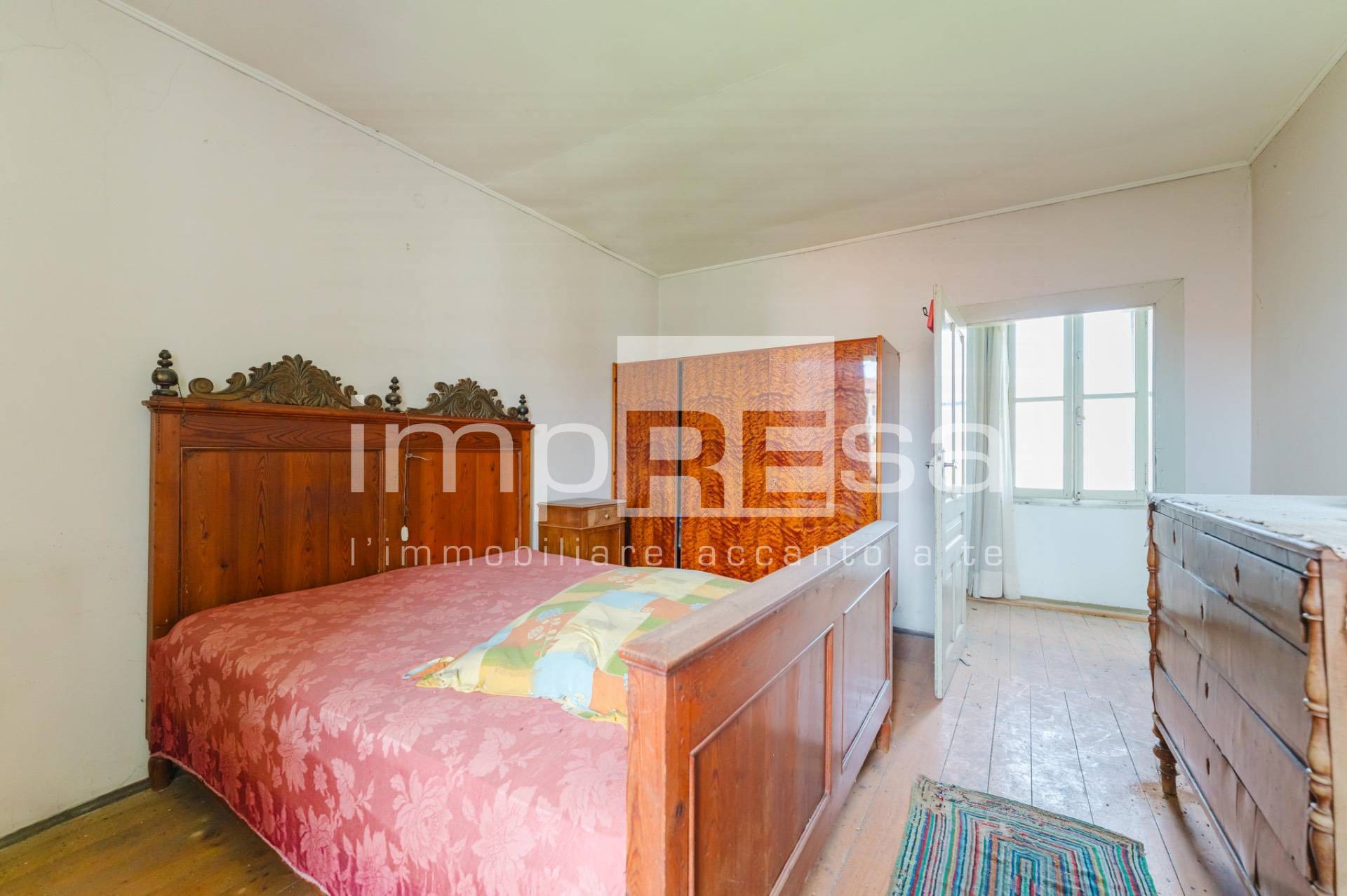 Rustico/Casale in vendita a Fontanafredda