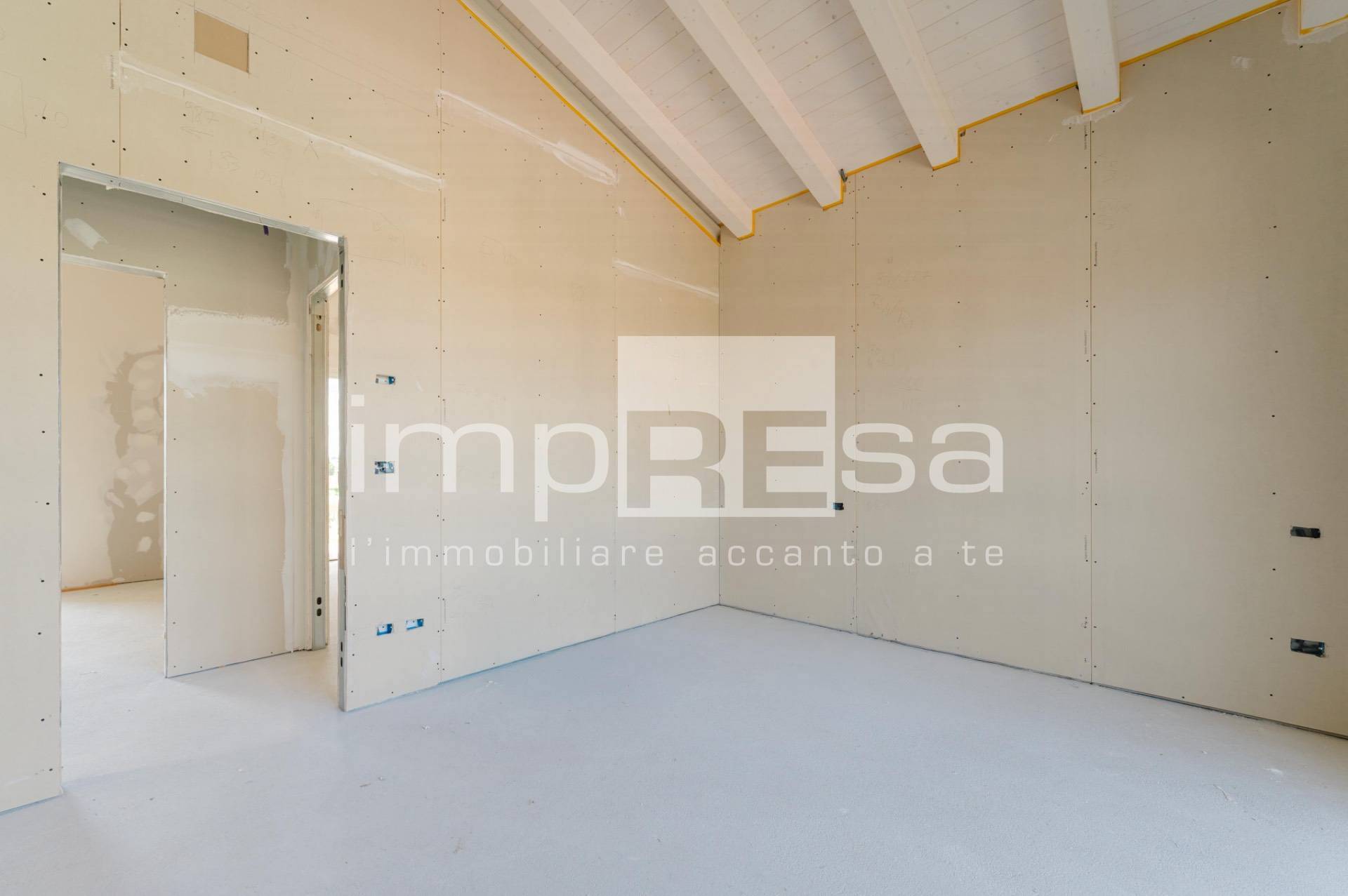 Abbinata/Bifamiliare in vendita a Zoppola