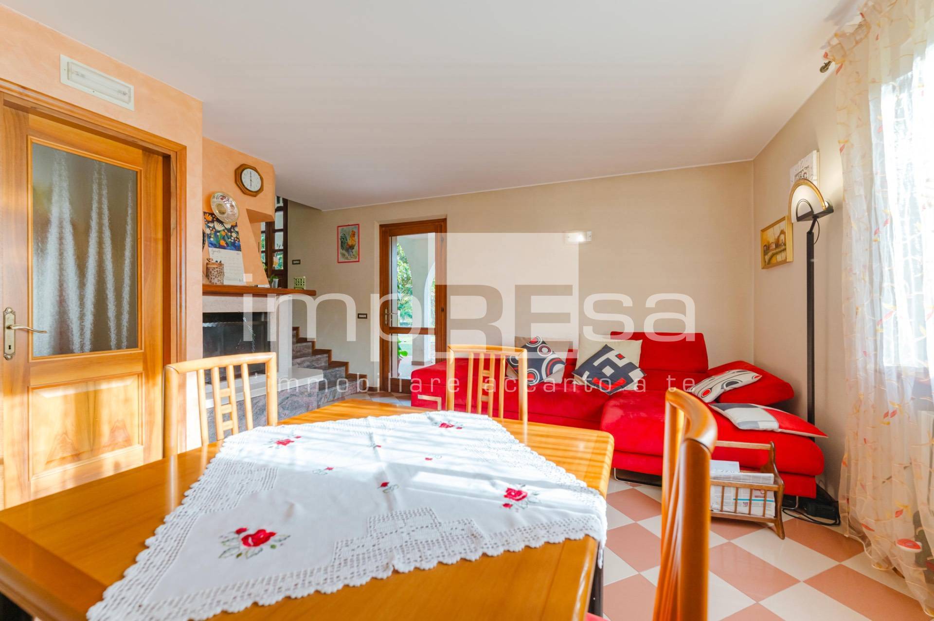 Villa in vendita a Montereale Valcellina, San Leonardo Valcellina