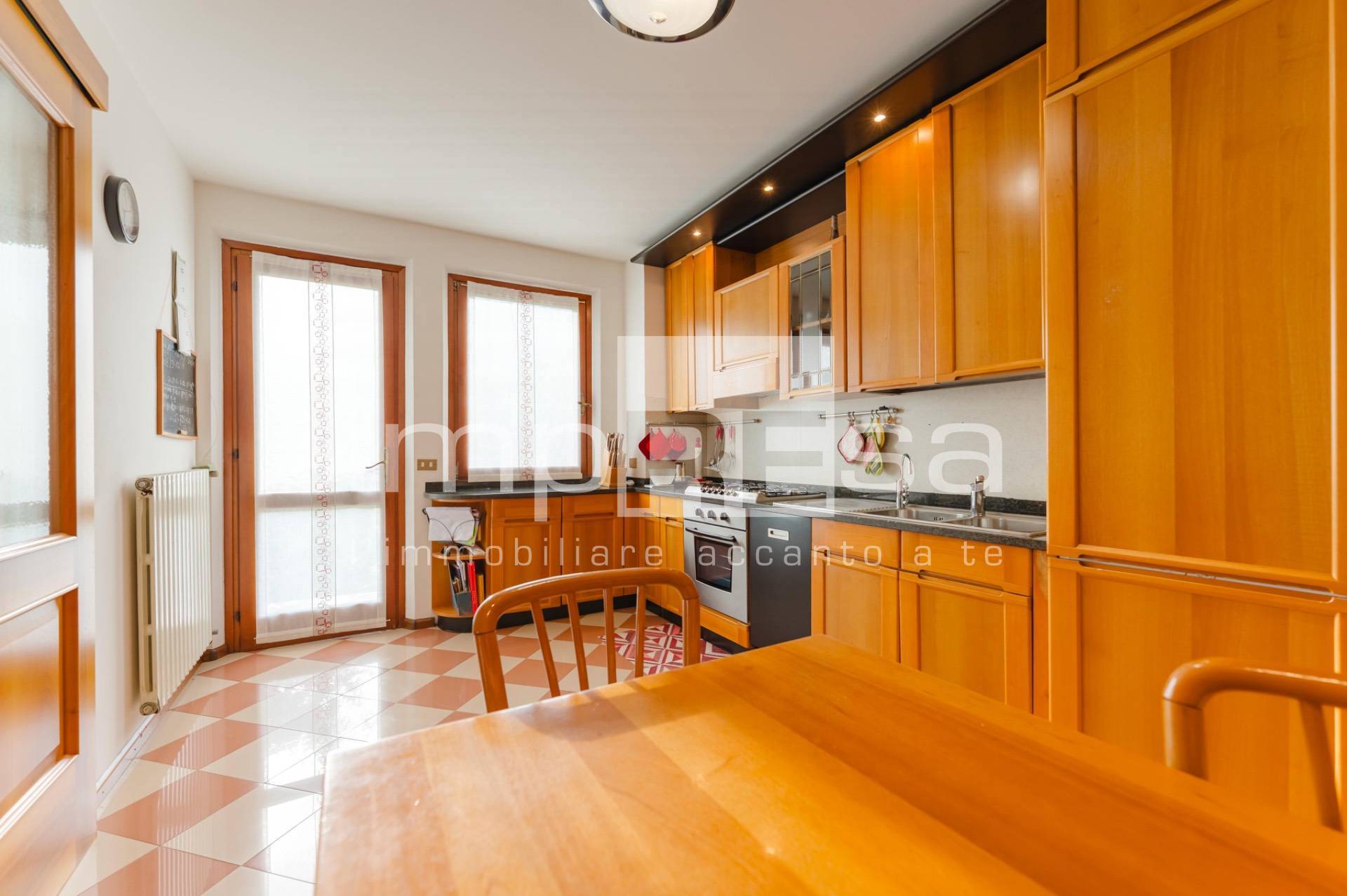 Villa in vendita a Montereale Valcellina, San Leonardo Valcellina
