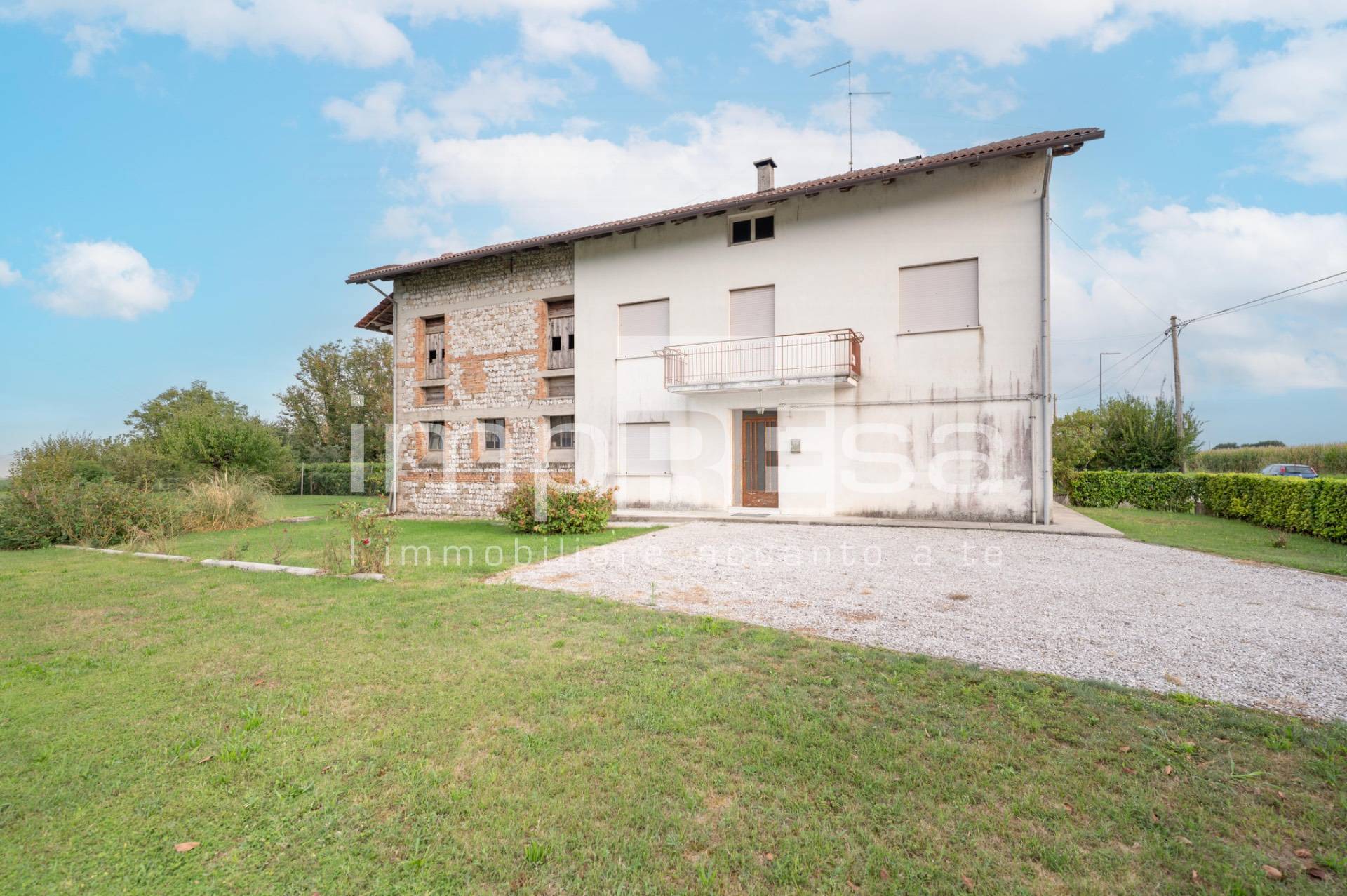 Casa indipendente in vendita a Maniago, Campagna