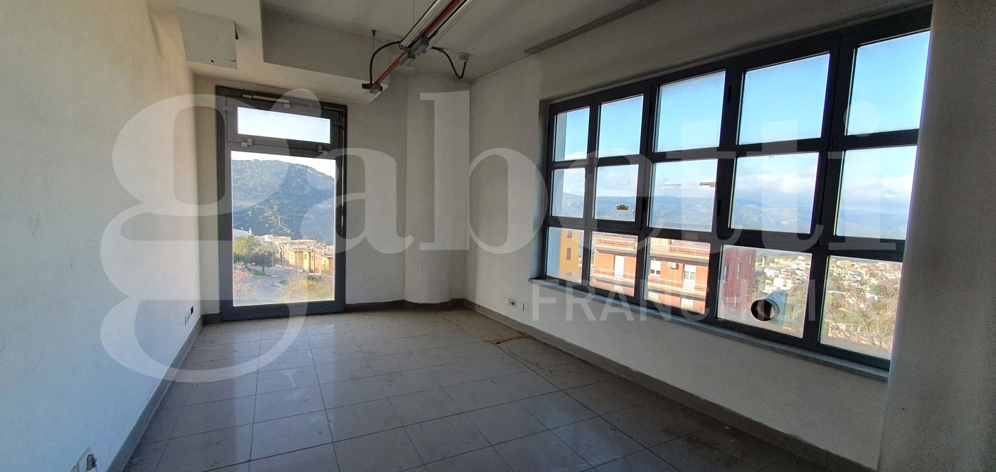 Ufficio in vendita a Nuoro