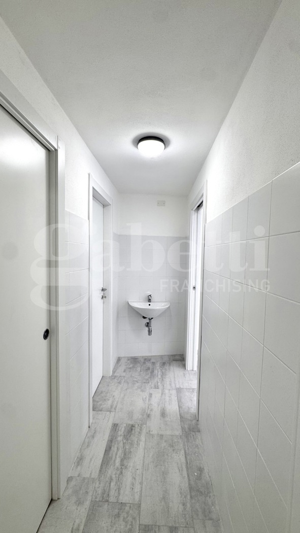 Negozio in affitto a Cagliari