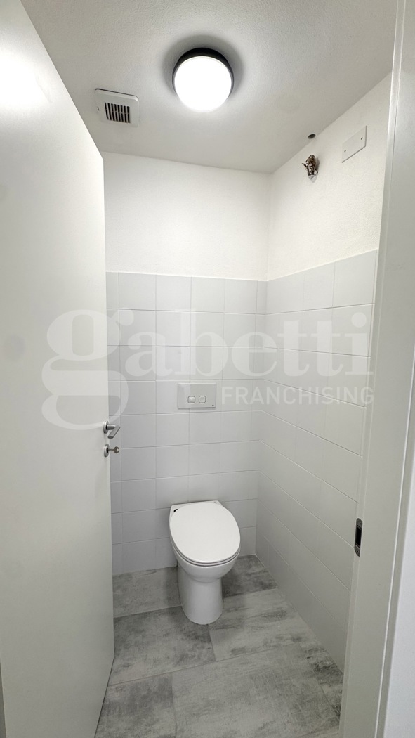 Negozio in affitto a Cagliari