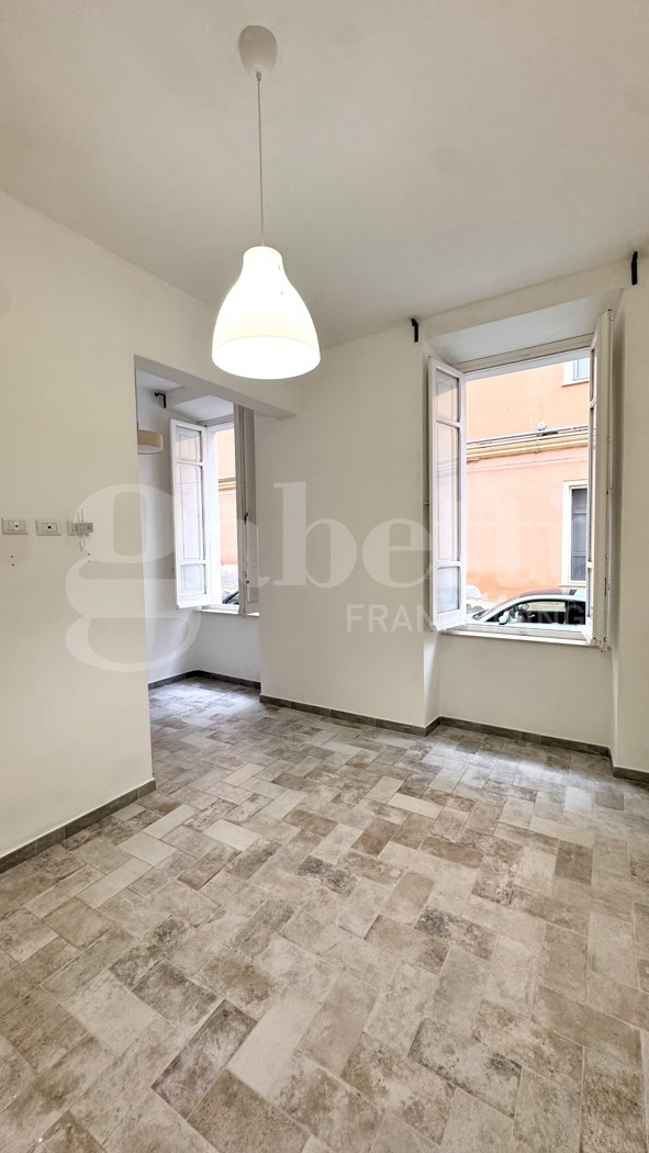 Appartamento in affitto a Cagliari