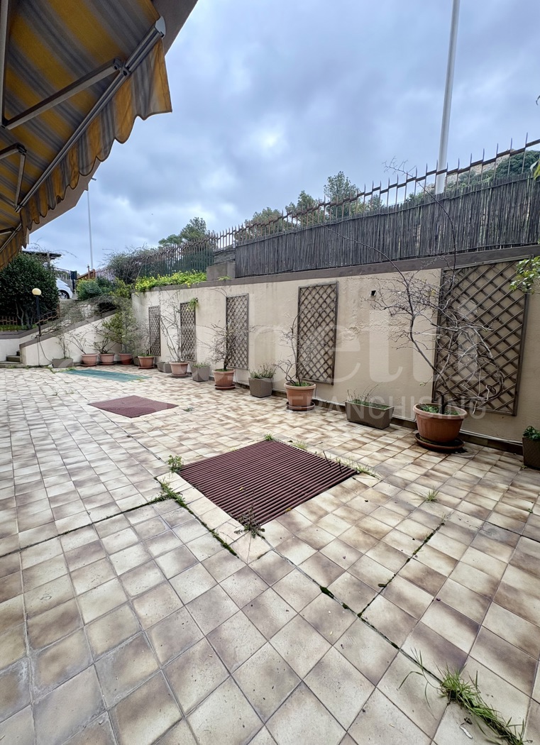 Quadrilocale in vendita a Cagliari