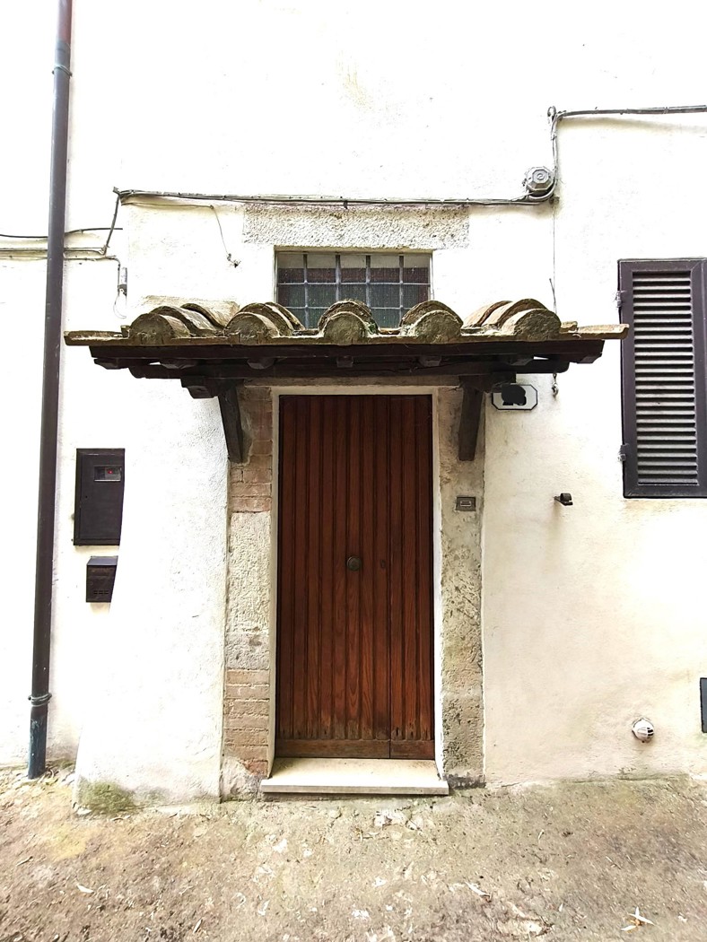 Appartamento arredato in affitto a Amelia