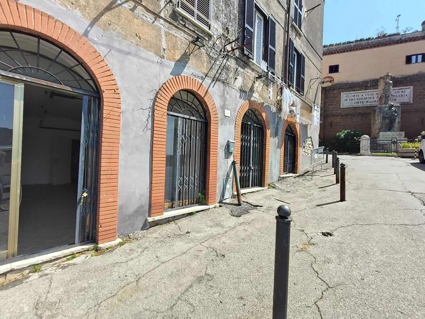 Negozio in affitto a Orte