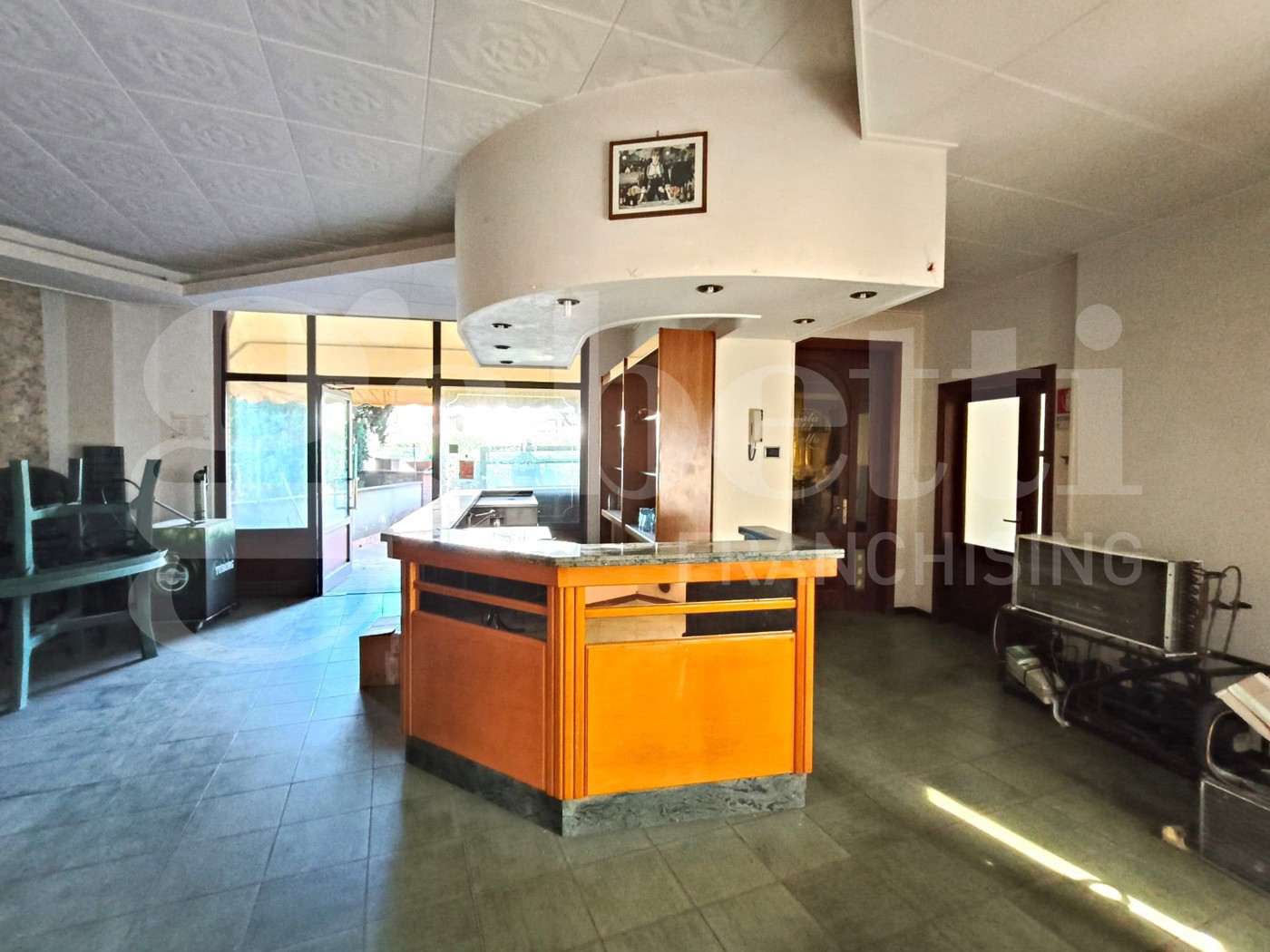 Stabile/Palazzo in vendita a Massa Martana