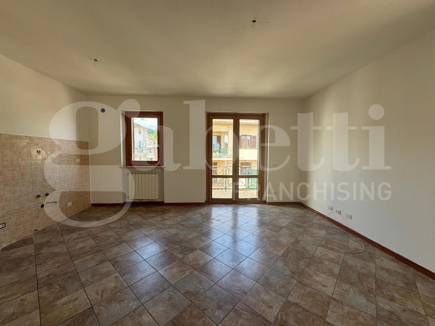 Quadrilocale in vendita a Orte