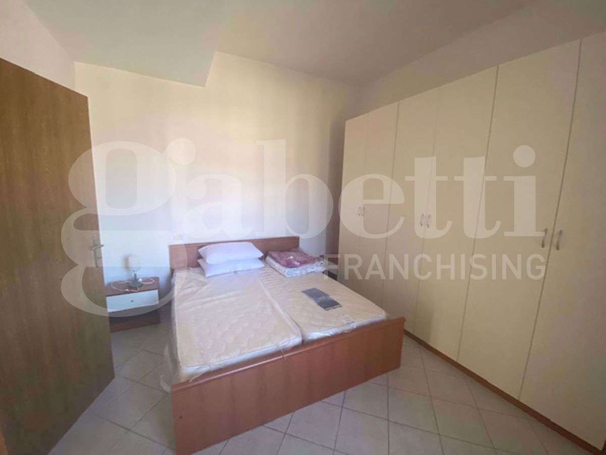 Trilocale arredato in affitto a Orte