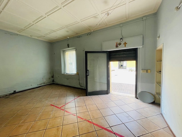 Negozio in affitto a Orte