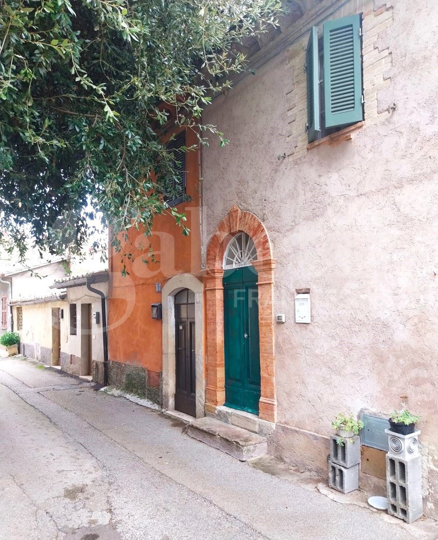 Bilocale in vendita a Amelia