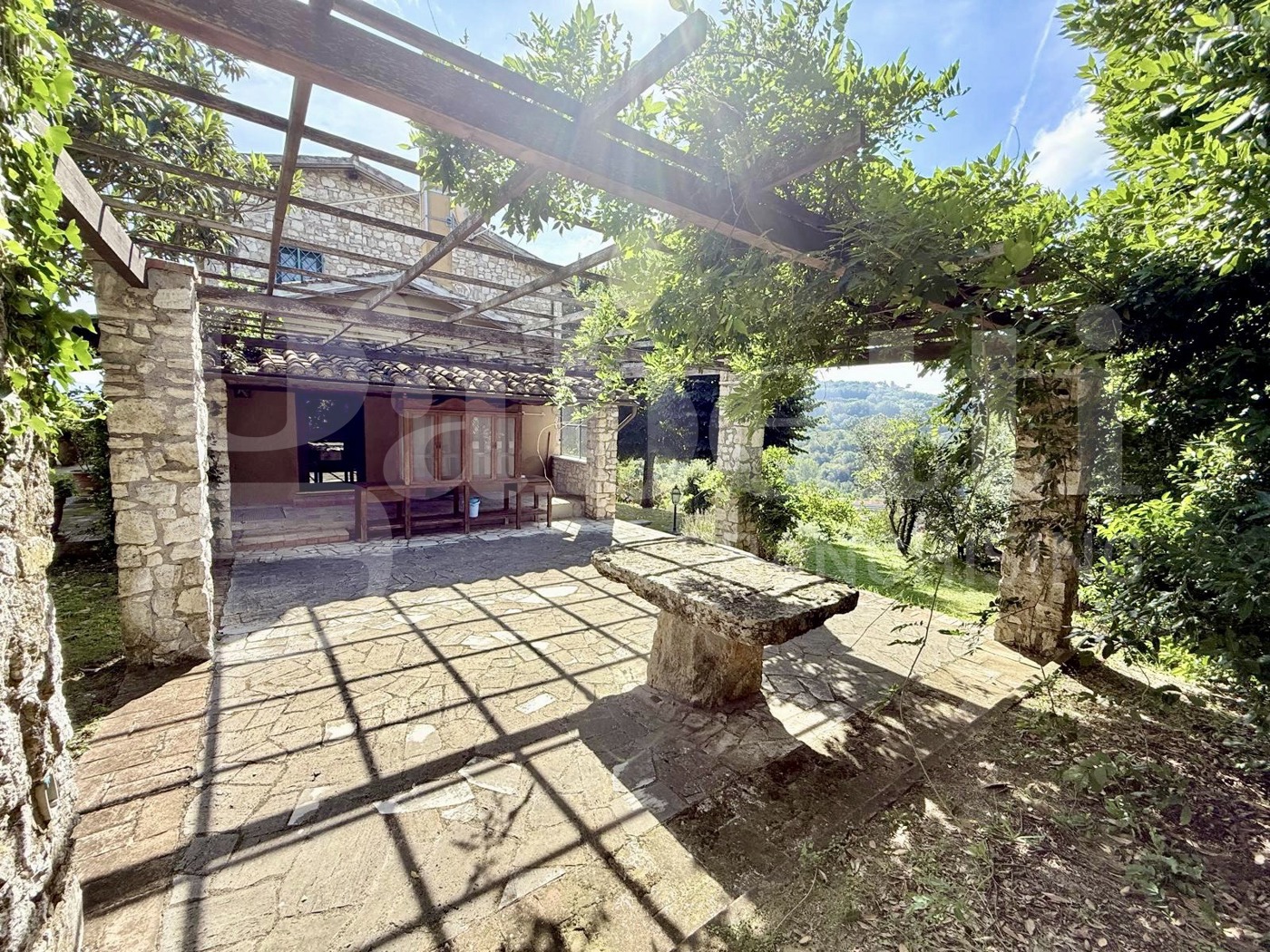 Villa con giardino a Orte