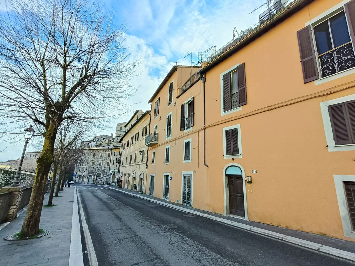 Quadrilocale da ristrutturare a Narni