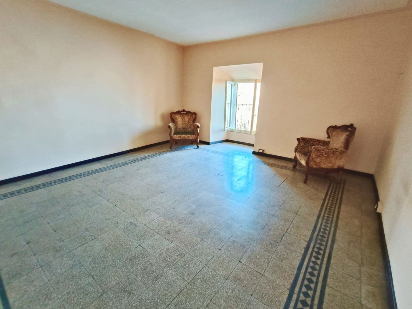 Quadrilocale da ristrutturare a Narni