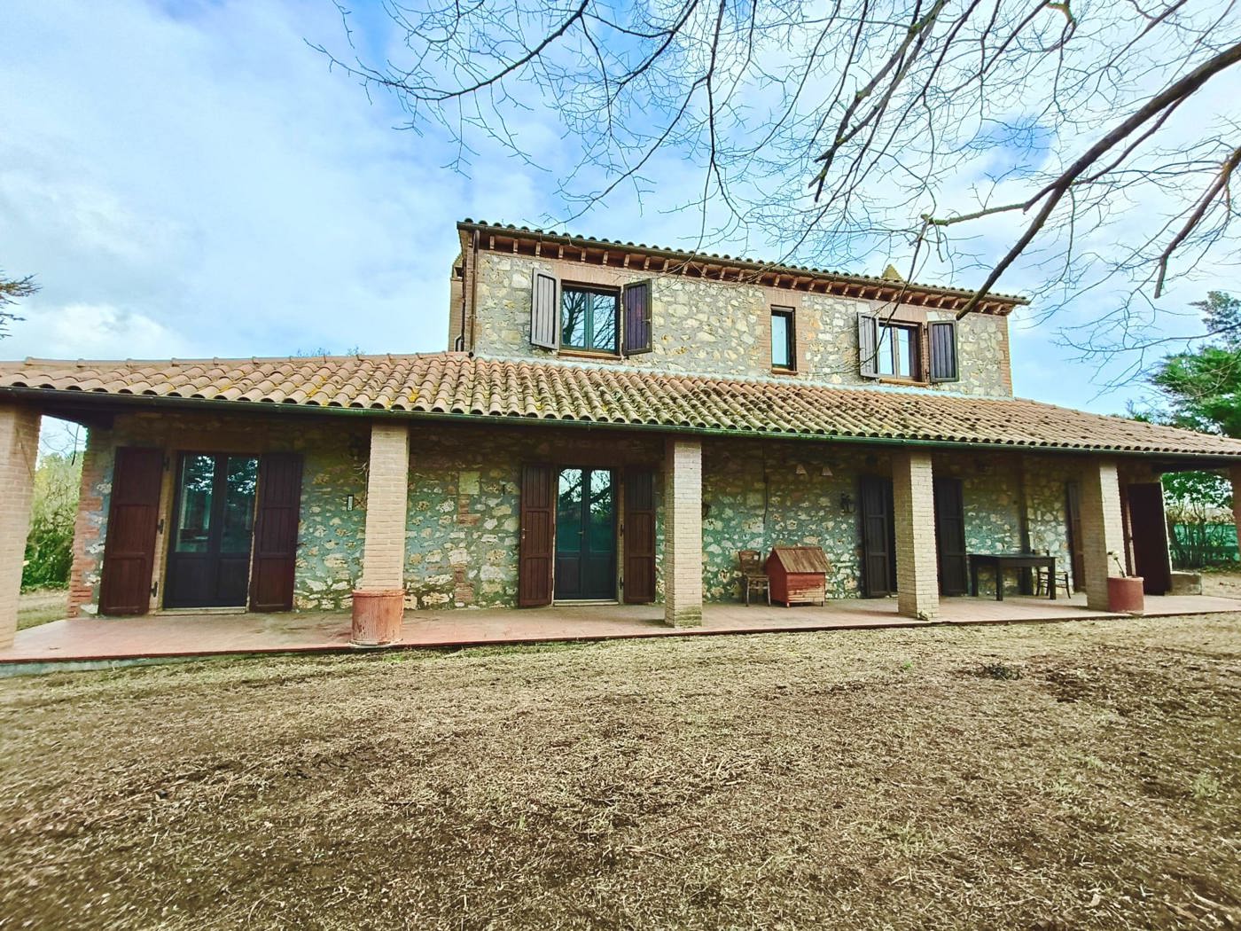 Villa con giardino a Giove