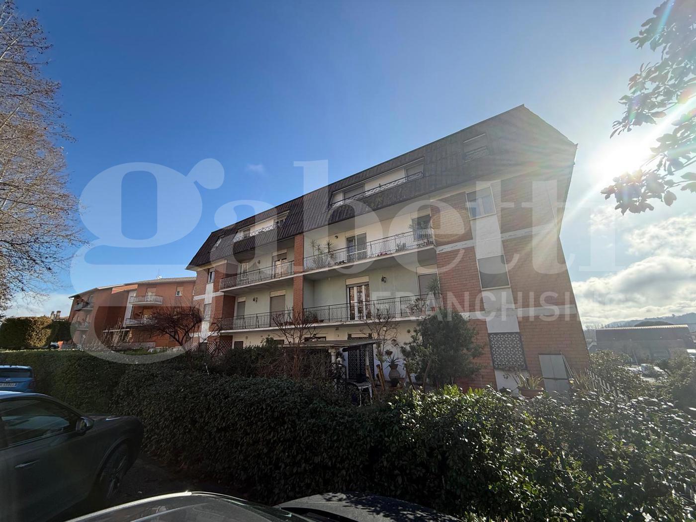 Quadrilocale in vendita a Orte