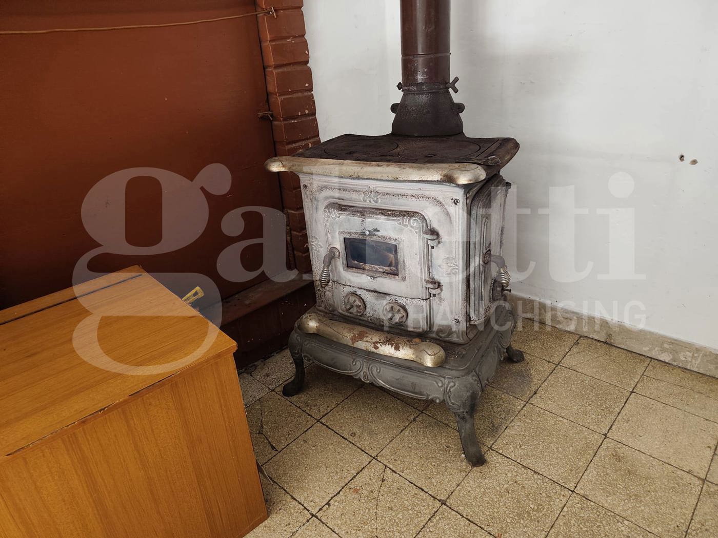 Quadrilocale da ristrutturare a Giove