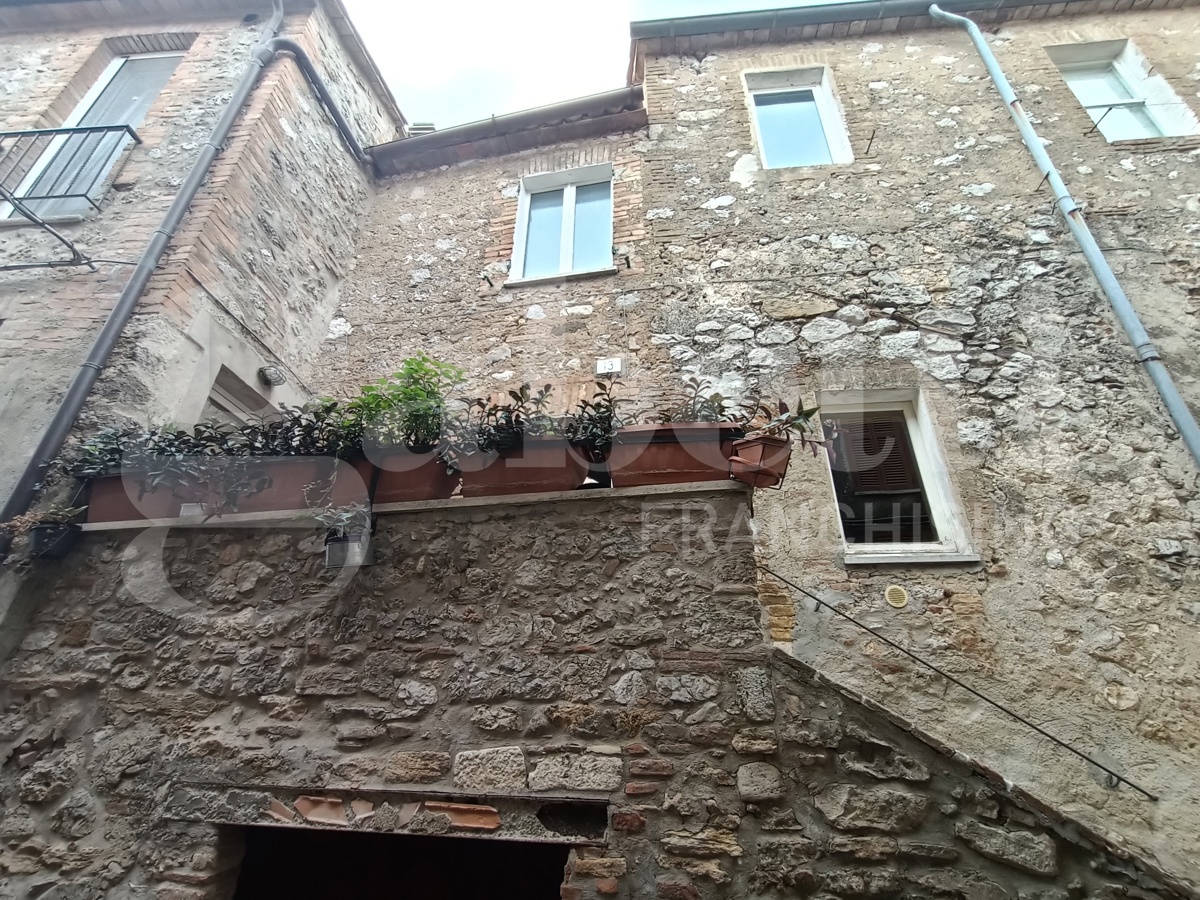 Trilocale in vendita a Amelia